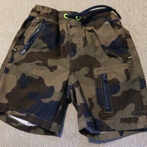 LKNW Cat & Jack Boys Camo Shorts SIZE 3T 219